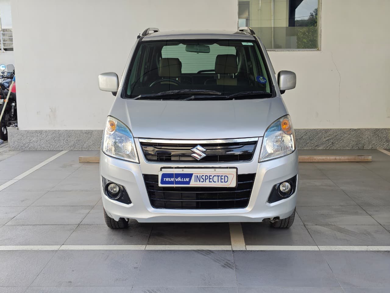 MARUTI SUZUKI WAGON R VXI AMT